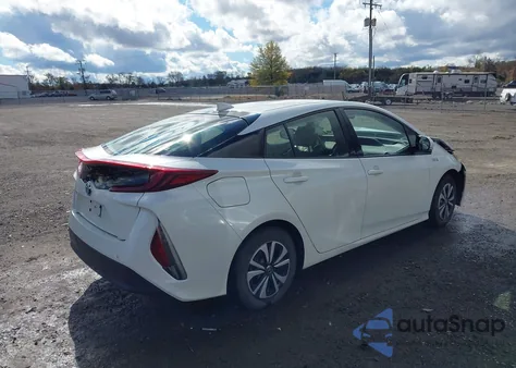 2018 Toyota Prius Prime Premium z USA, uszkodzony, nr VIN JTDKARFPXJ3086965